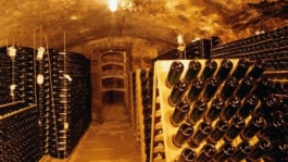 Двери в кладовую, Ресторан